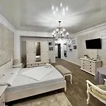 Mamaia-nordcom Exclusiviste S 1 Cbs *