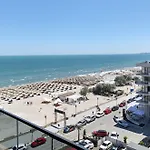 Mamaia-nordcom Exclusiviste S 1 Cbs