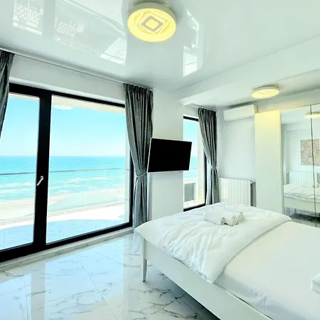 Mamaia-nordcom Exclusiviste La Plaja Azimuth Năvodari