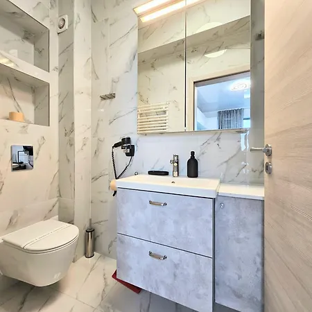 Mamaia-nordcom Exclusiviste La Plaja Azimuth Apartment