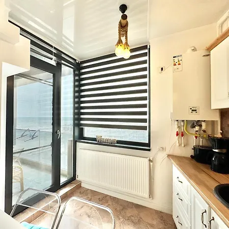 Mamaia-nordcom Exclusiviste La Plaja Azimuth Apartman *