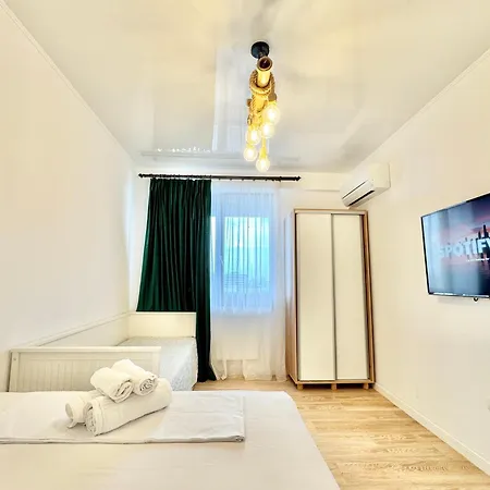 Mamaia-nordcom Exclusiviste La Plaja Azimuth